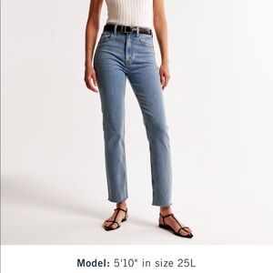 Abercrombie Ankle Straight Jean Ultra High Rise